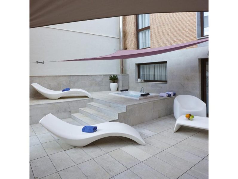 Granada Five Senses Rooms & Suites suite con terraza e hidromasaje