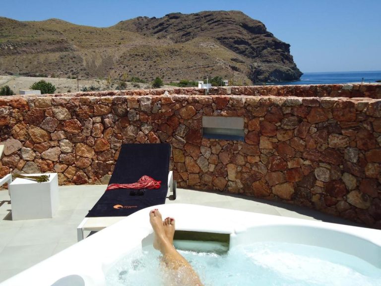 Hotel Spa Calagrande Cabo de Gata jacuzzi privado