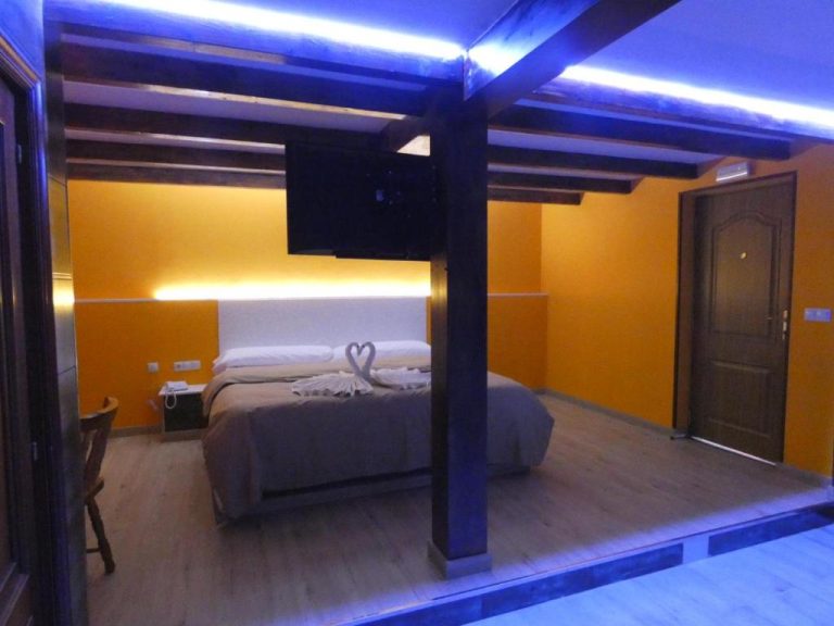 Motel Caldas suite con jacuzzi