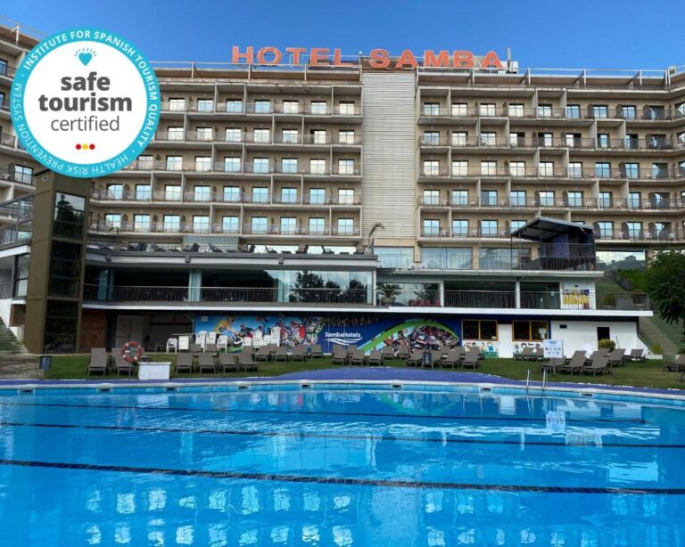 Hotel Samba piscina