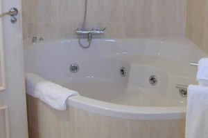 hoteles con bañera de hidromasaje en la habitación en segovia
