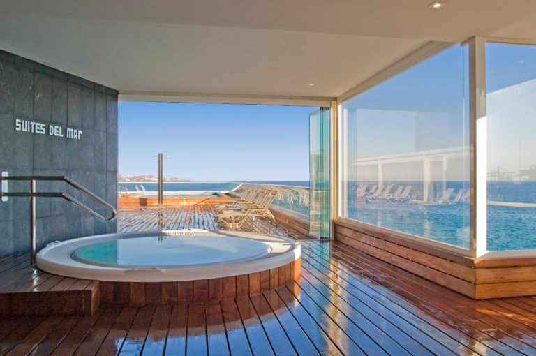 Hoteles con bañera de hidromasaje en Alicante