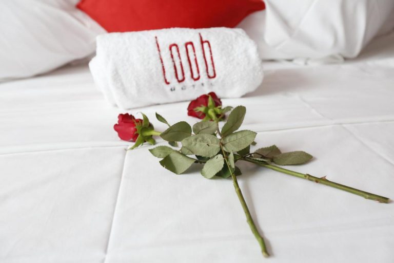 hotel loob valencia cama