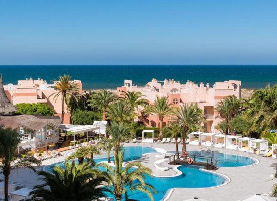 Oliva Nova Beach & Golf Hotel piscina