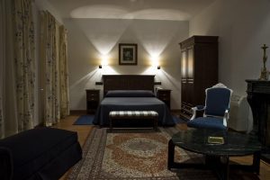 Hotel rural con jacuzzi privado en la ciudad de Cáceres