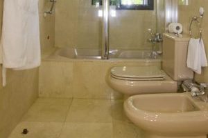 cómodo hotel con bañera de hidromasaje privada en Gran Canaria