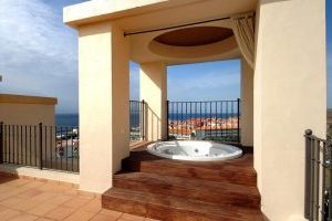 Lujoso hotel con jacuzzi privado en Tenerife